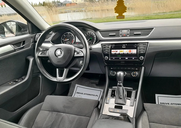 Skoda Superb cena 72900 przebieg: 125000, rok produkcji 2015 z Pakość małe 596